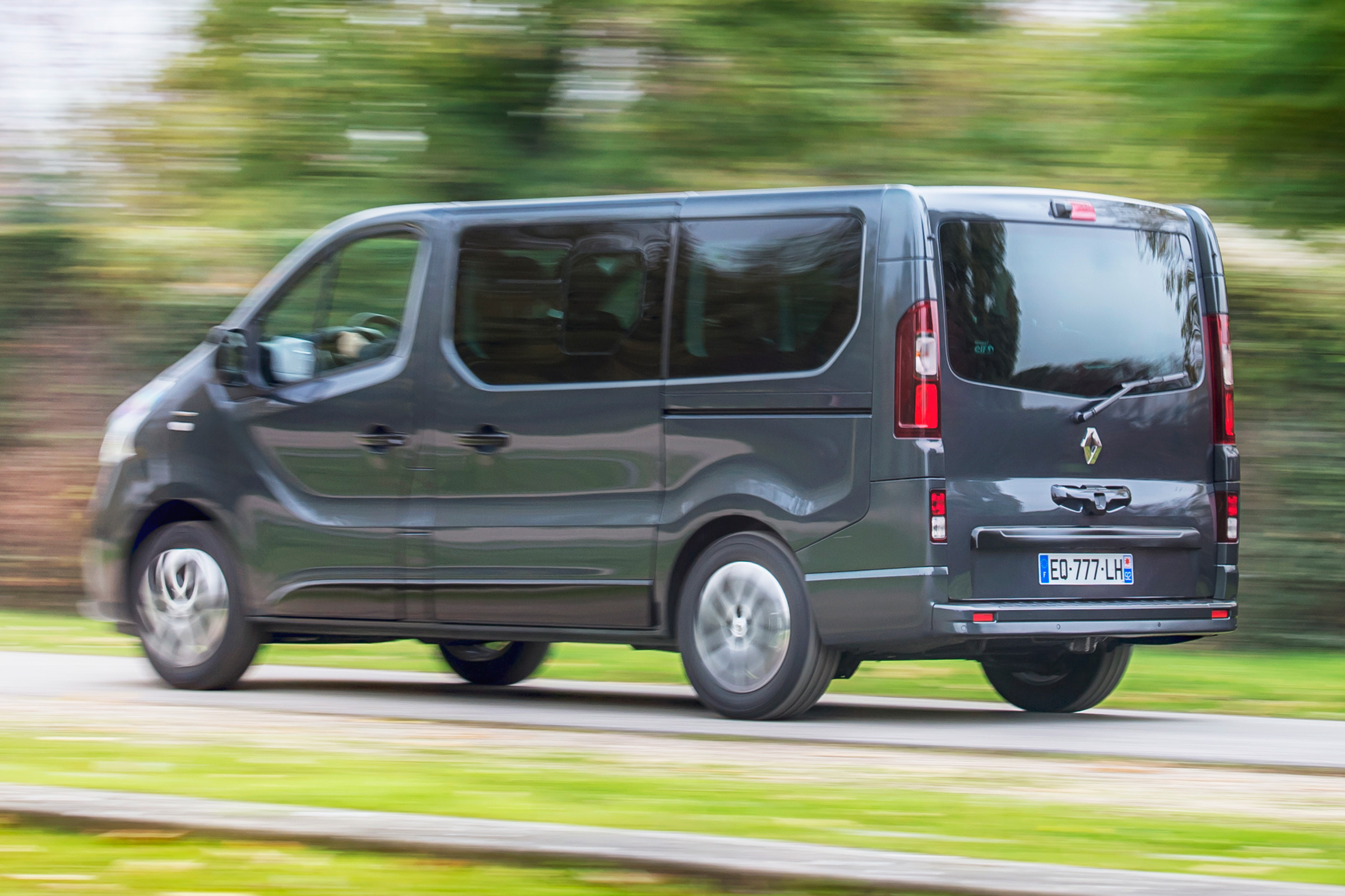 Renault Trafic SpaceClass - rear