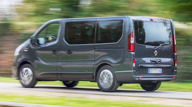 Renault Trafic SpaceClass - rear