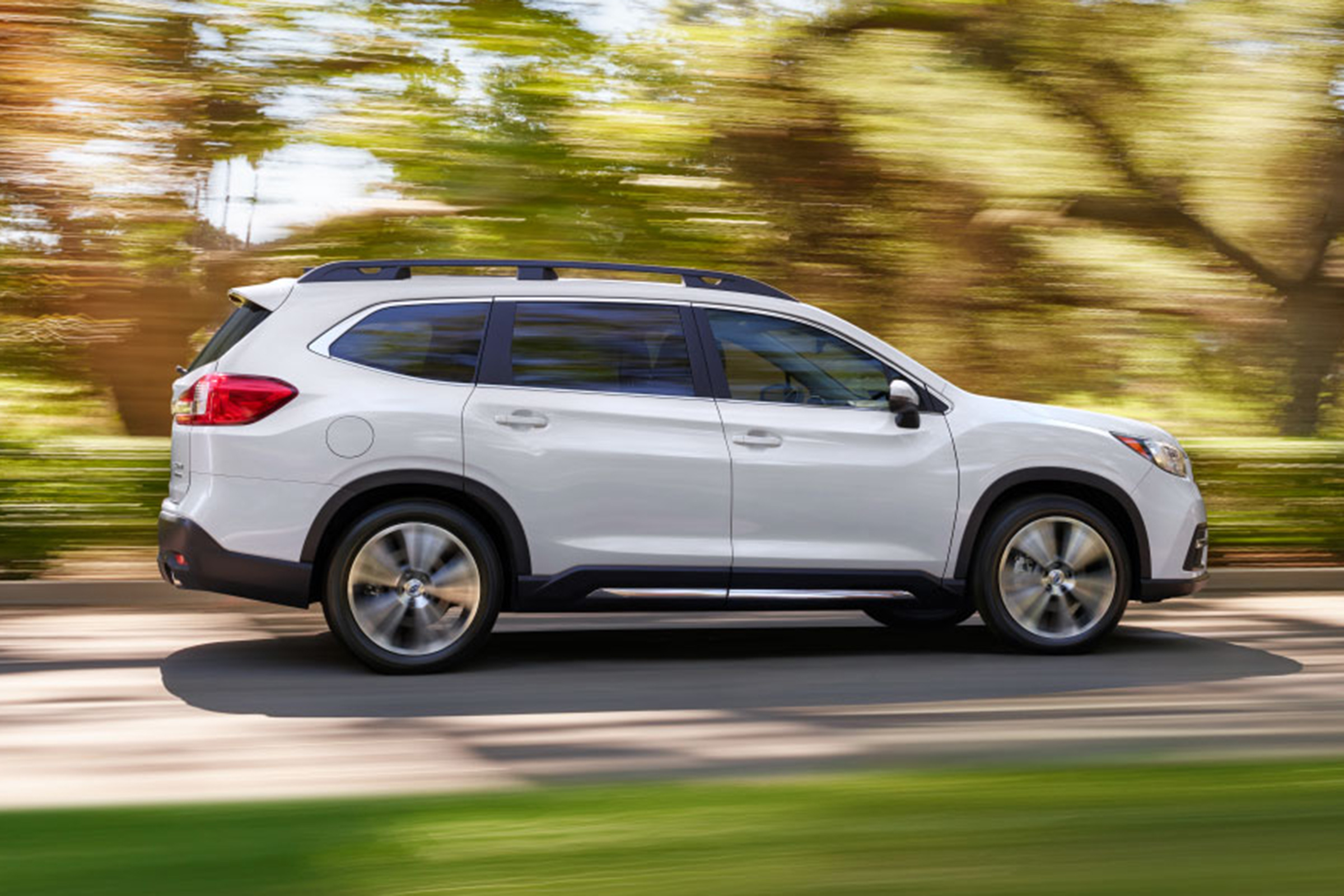 Subaru Ascent - rear