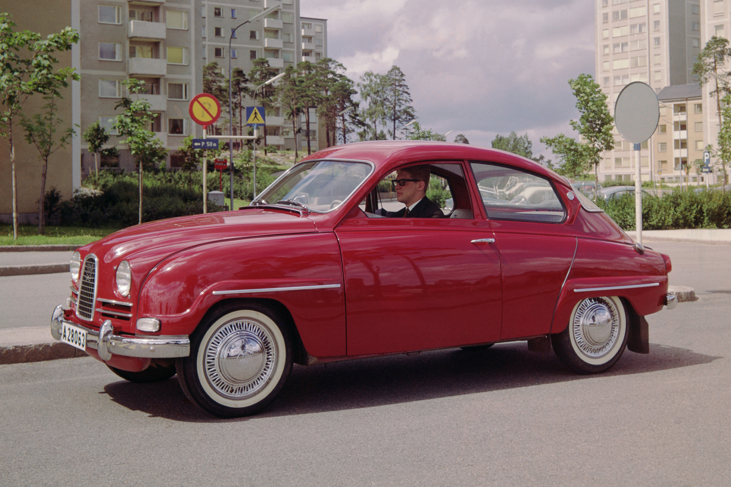 Saab 96 - side