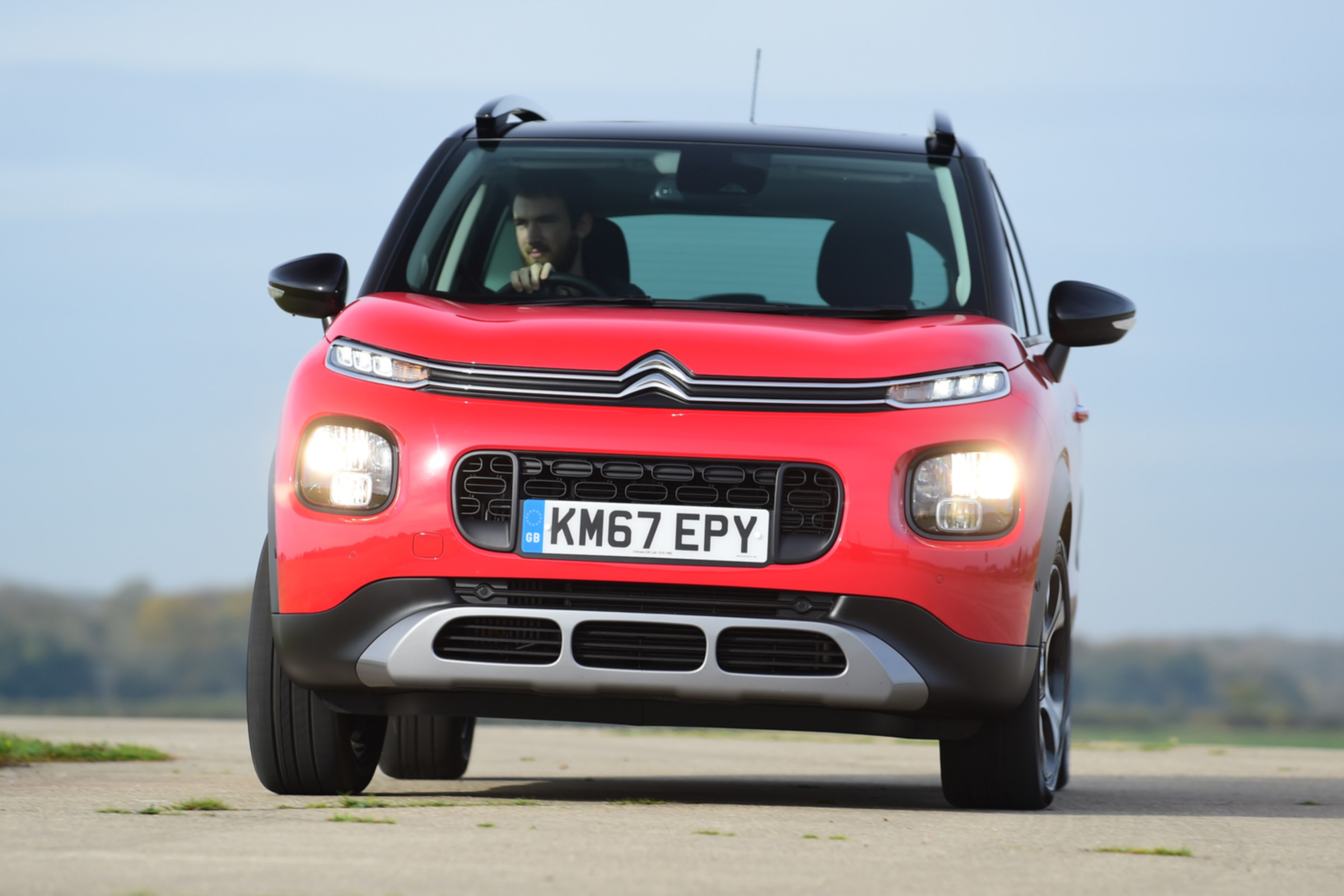 Citroen C3 Aircross - front cornering