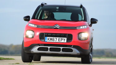 Citroen C3 Aircross - front cornering