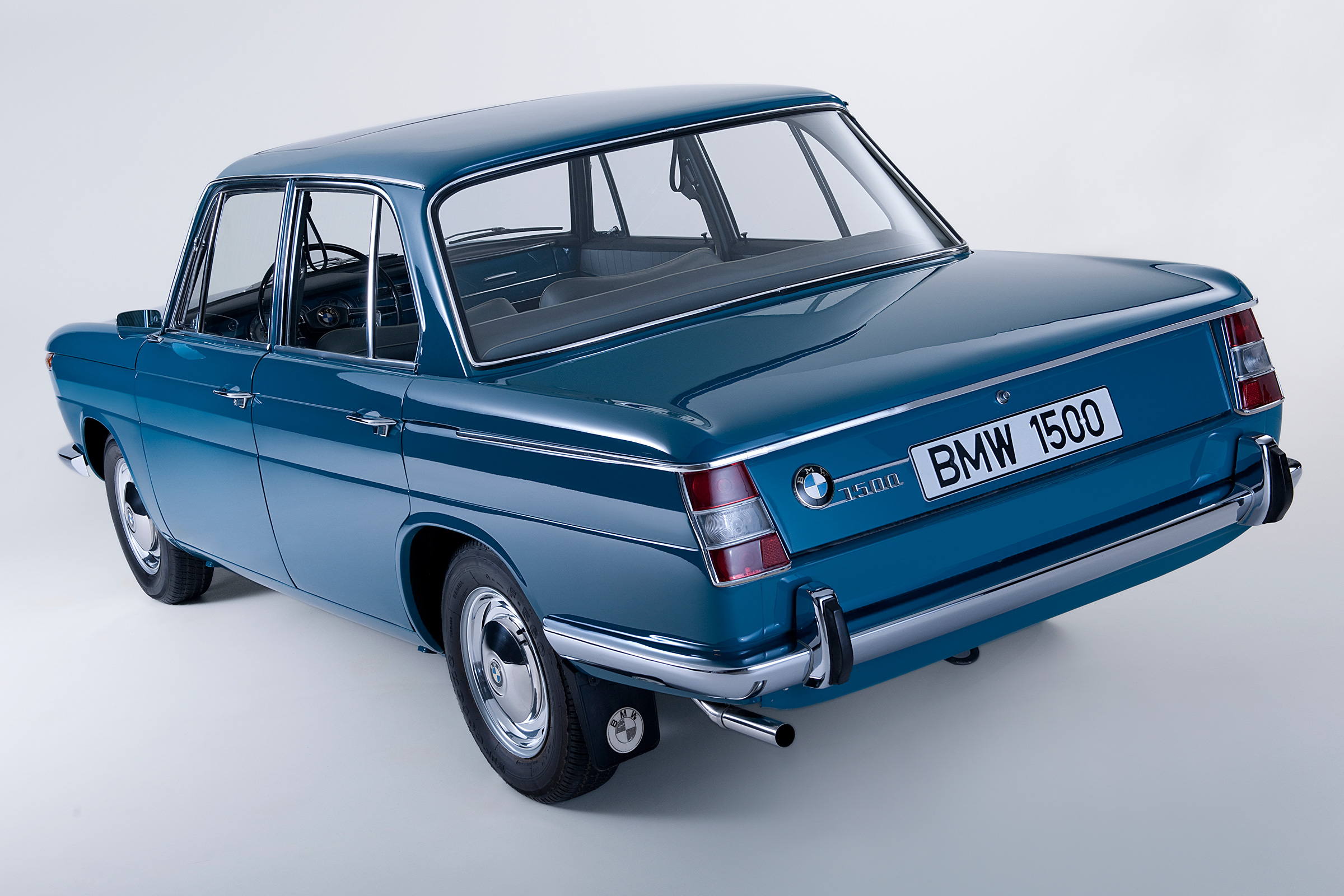 BMW 1500 - front