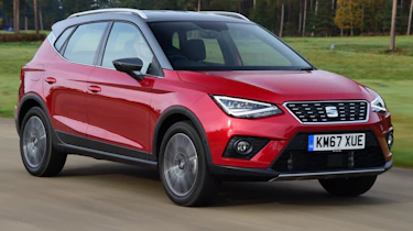 SEAT Arona - front