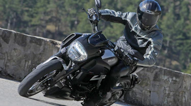 Ducati Diavel review - turning