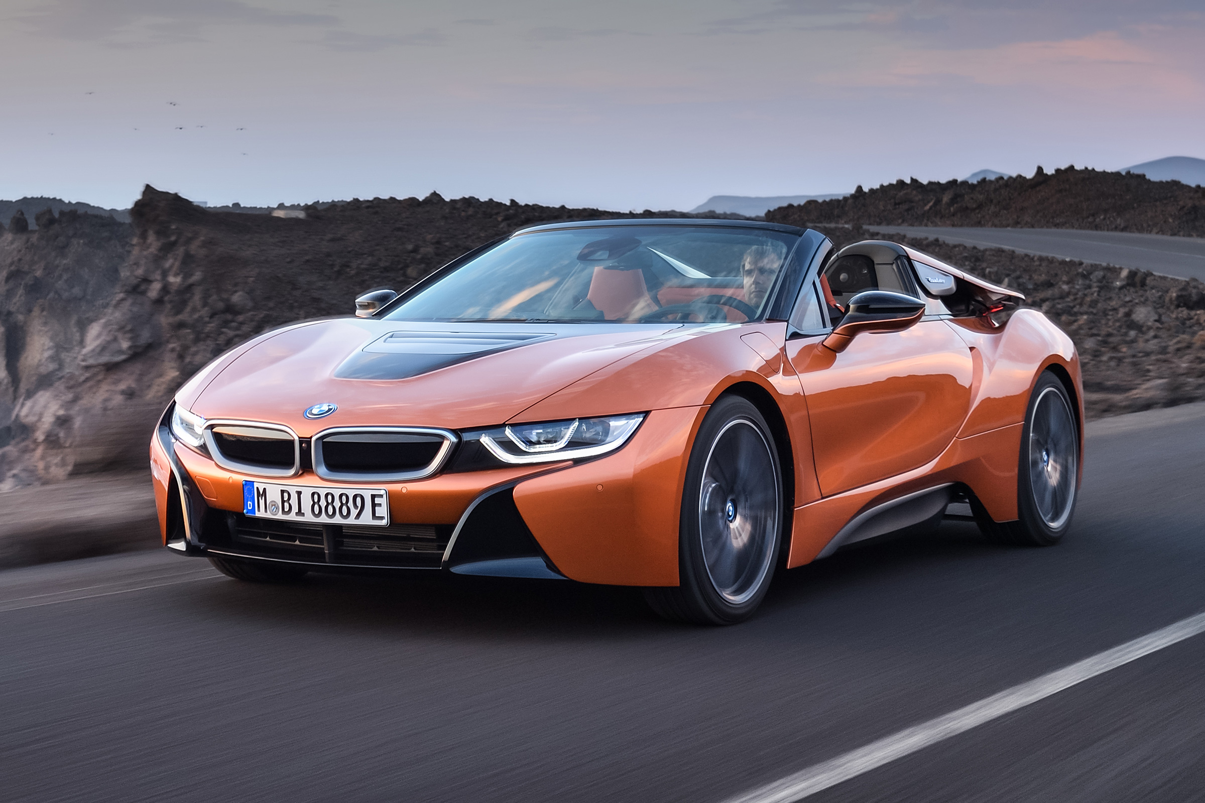 BMW i8 Roadster - front