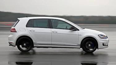 Volkswagen Golf GTE Performance prototype - side