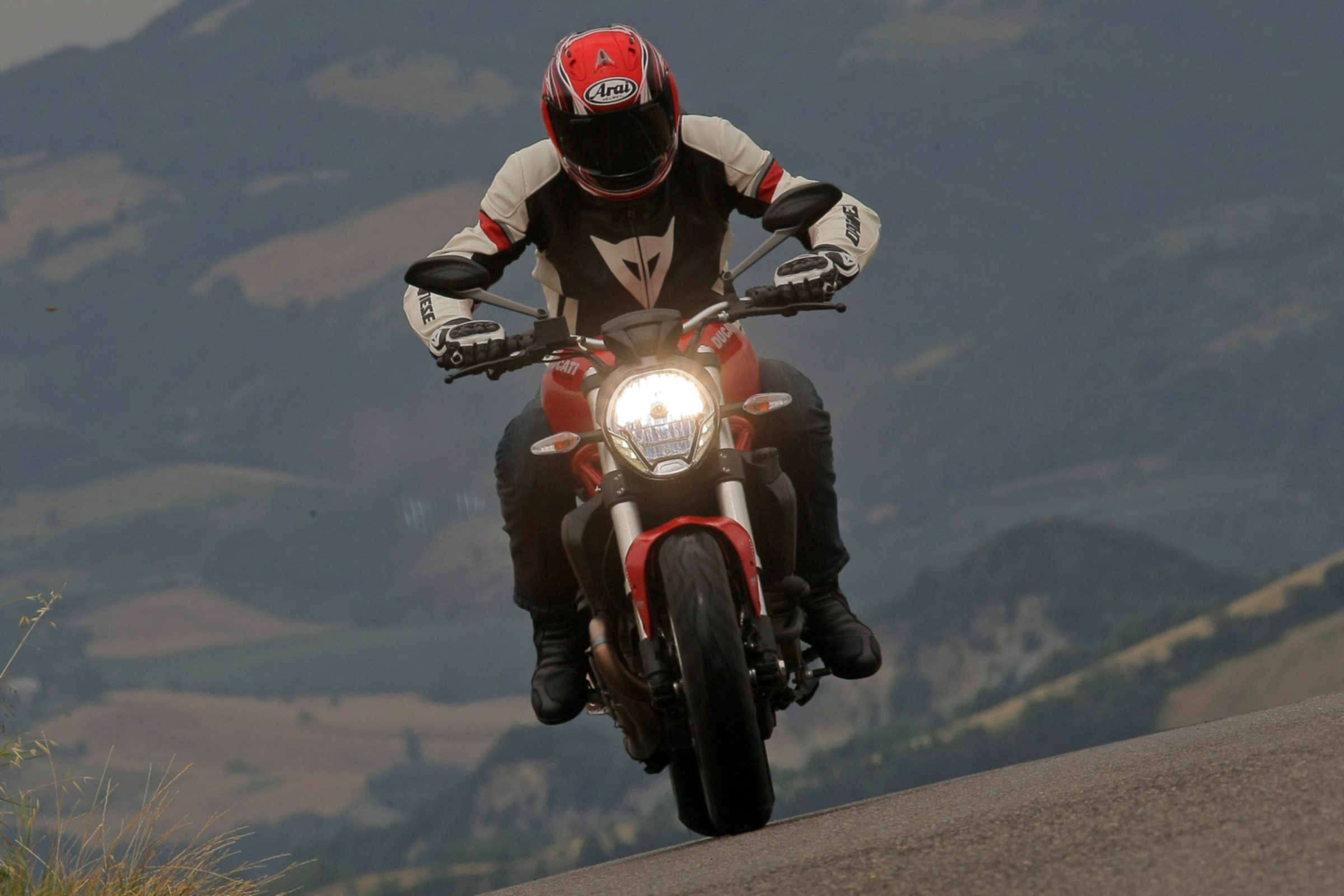 Ducati Monster 821 review - head on