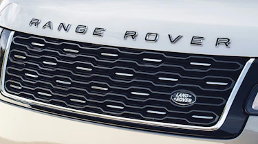 Range Rover SVAutobiography - grille