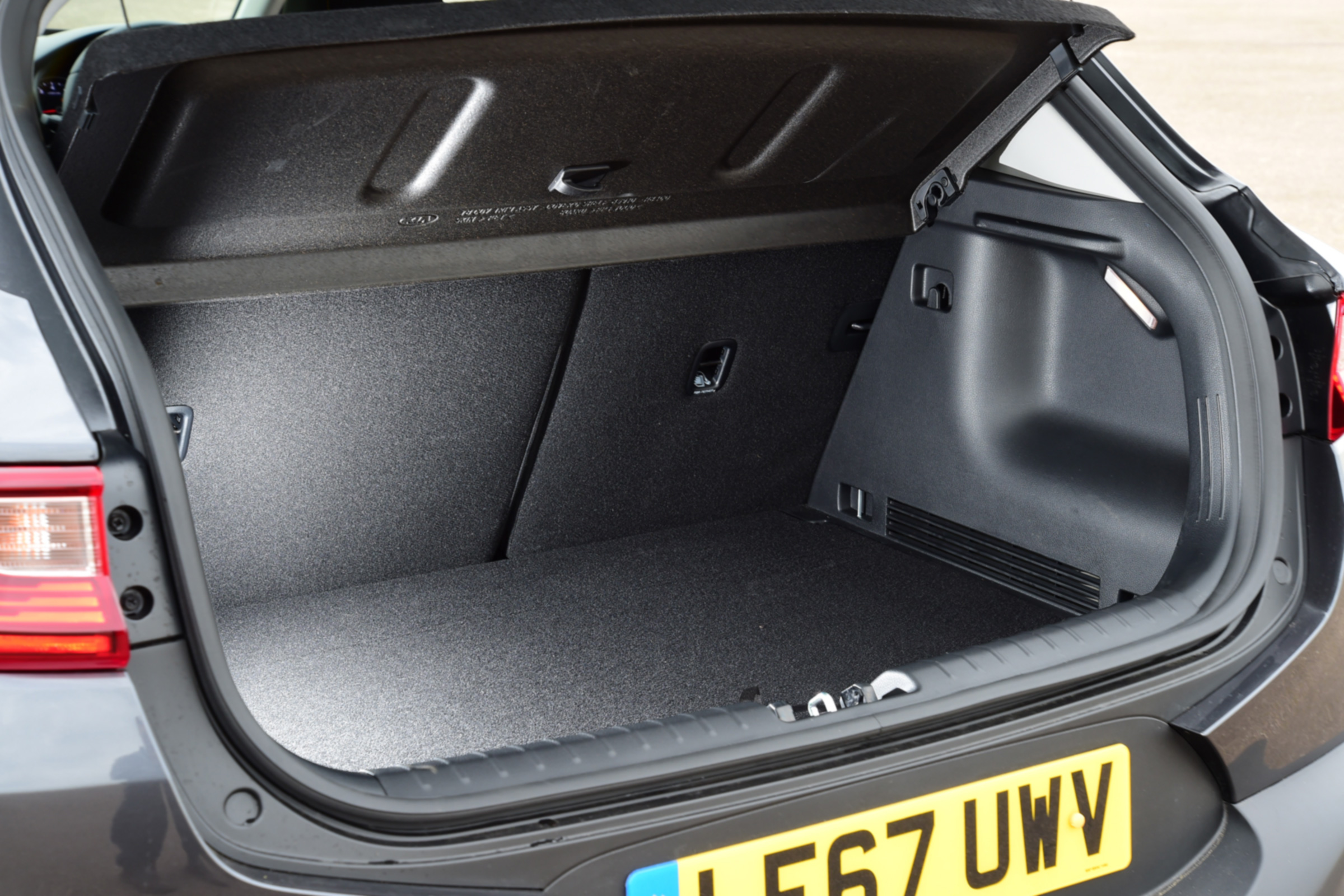 Kia Stonic - boot