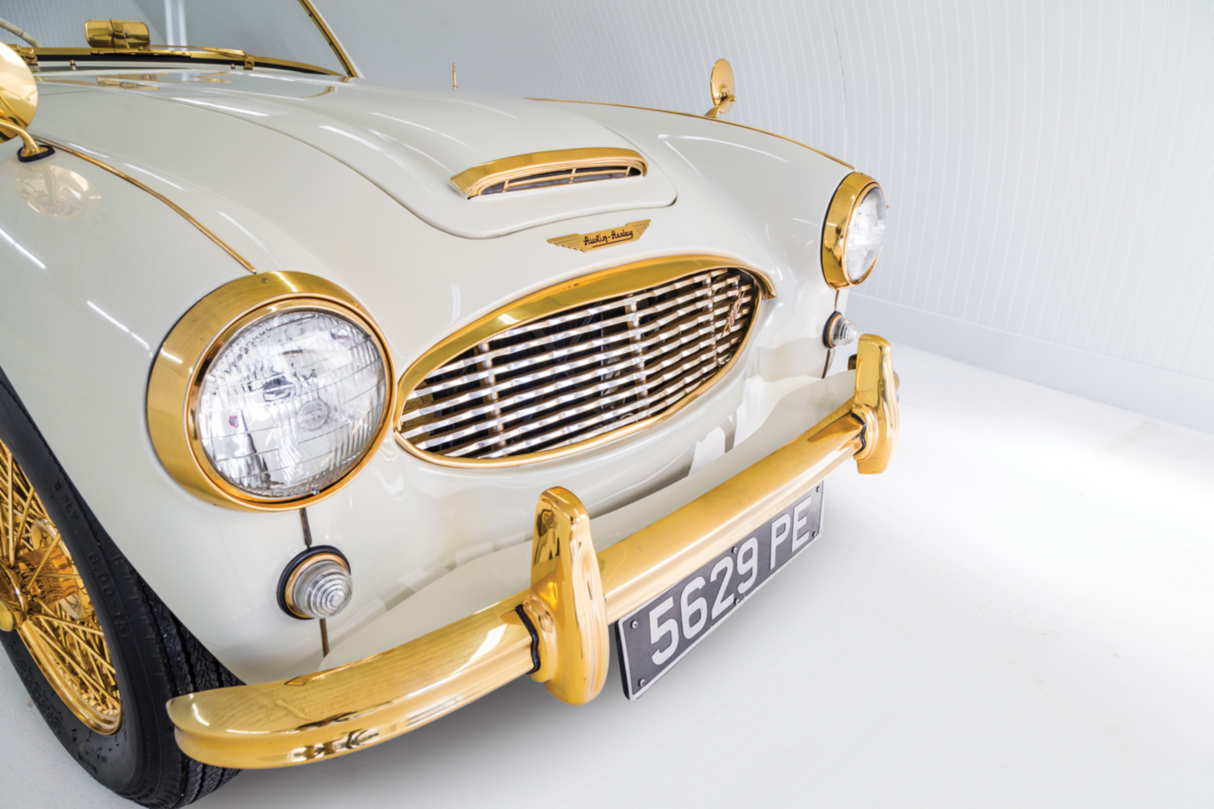 Austin Healey 100-Six - headlights