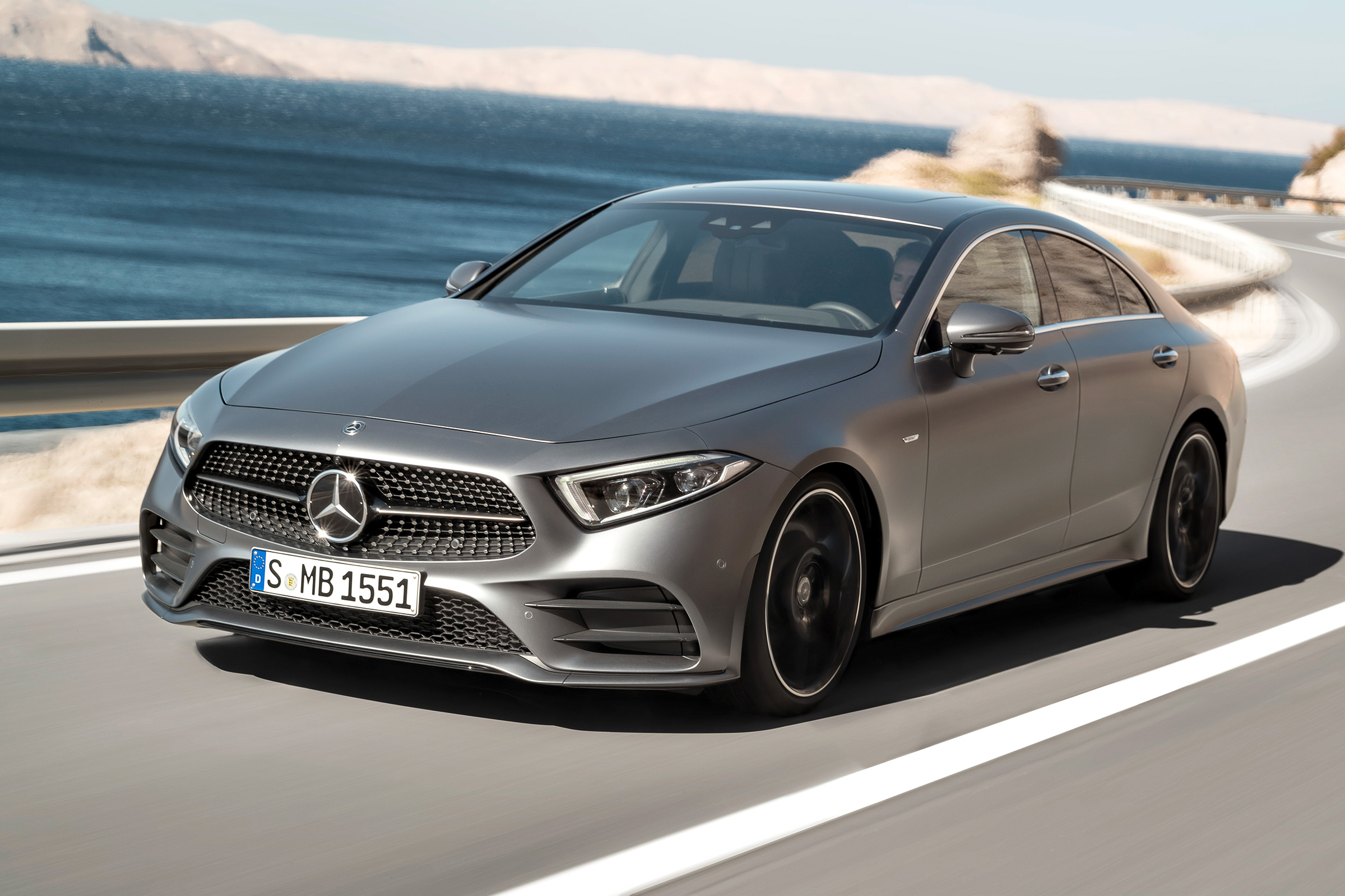 Mercedes CLS - front