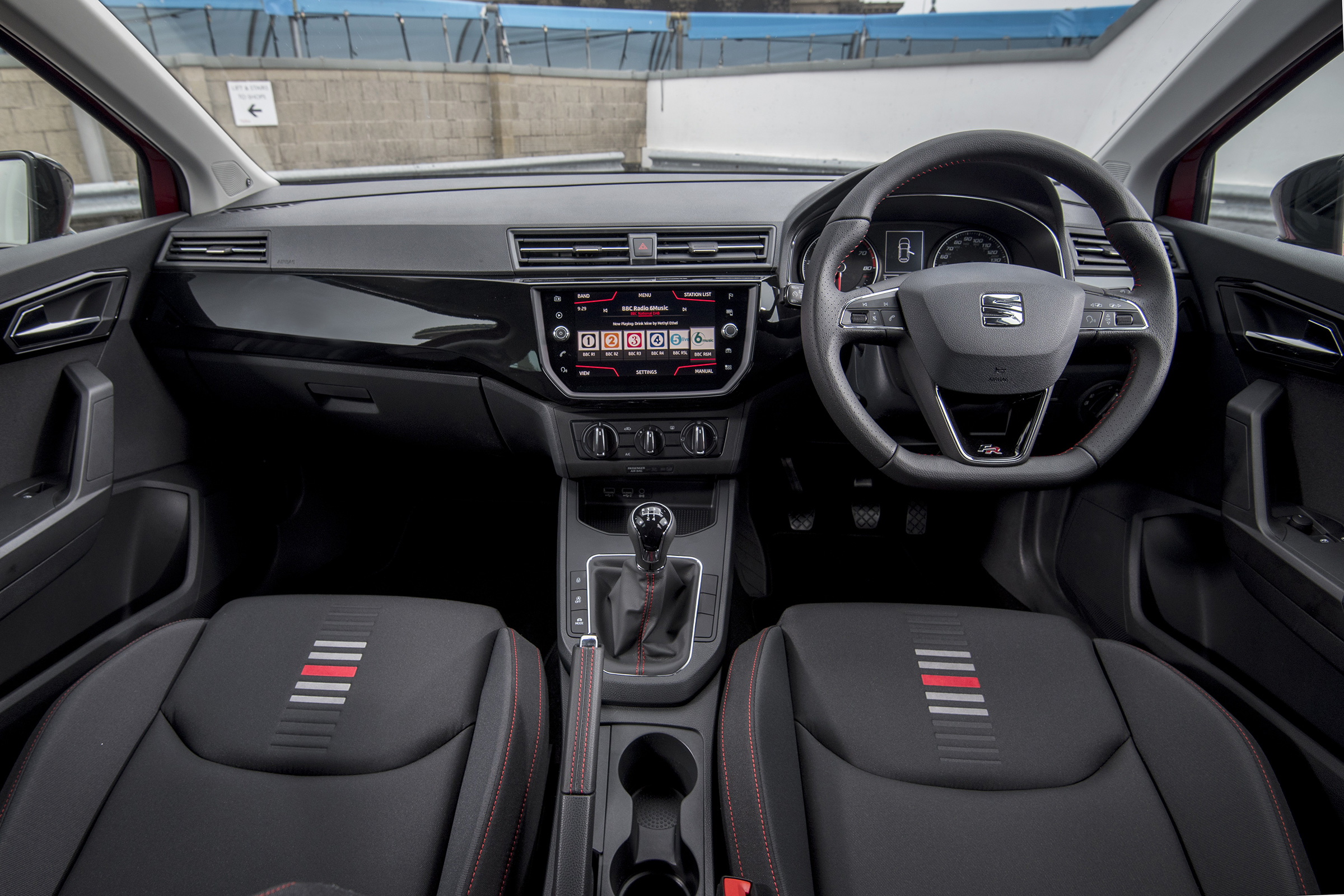 SEAT Ibiza FR 1.5 TSI Evo - interior