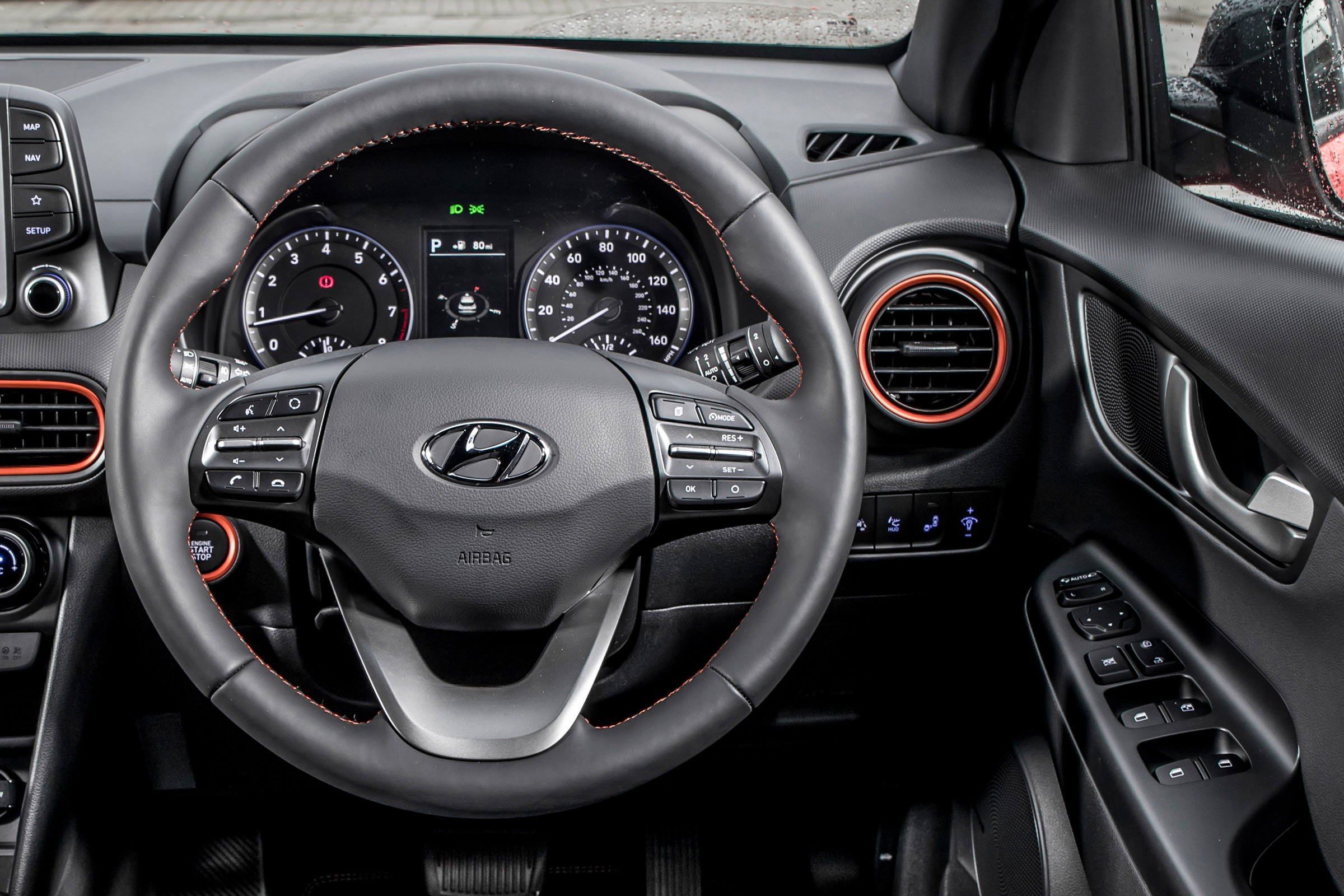 Hyundai Kona - steering wheel