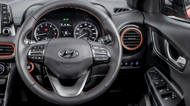 Hyundai Kona - steering wheel