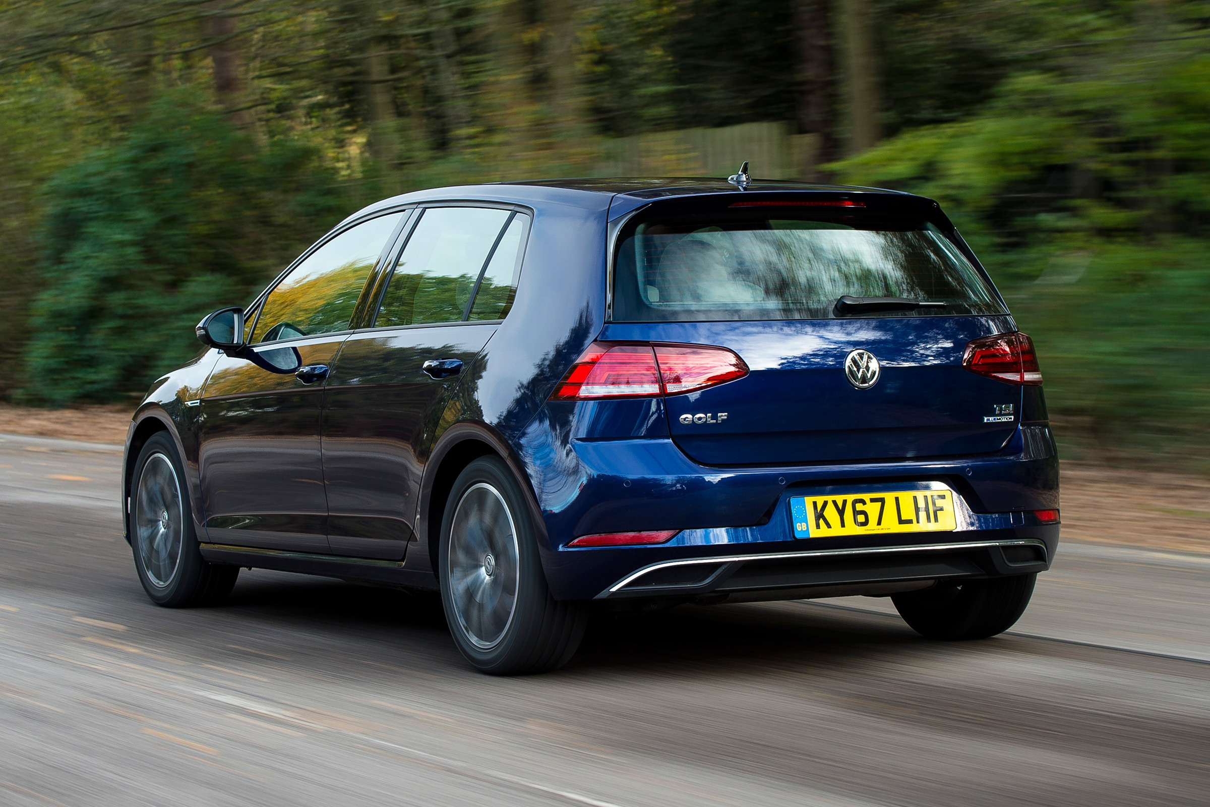 Volkswagen Golf - rear