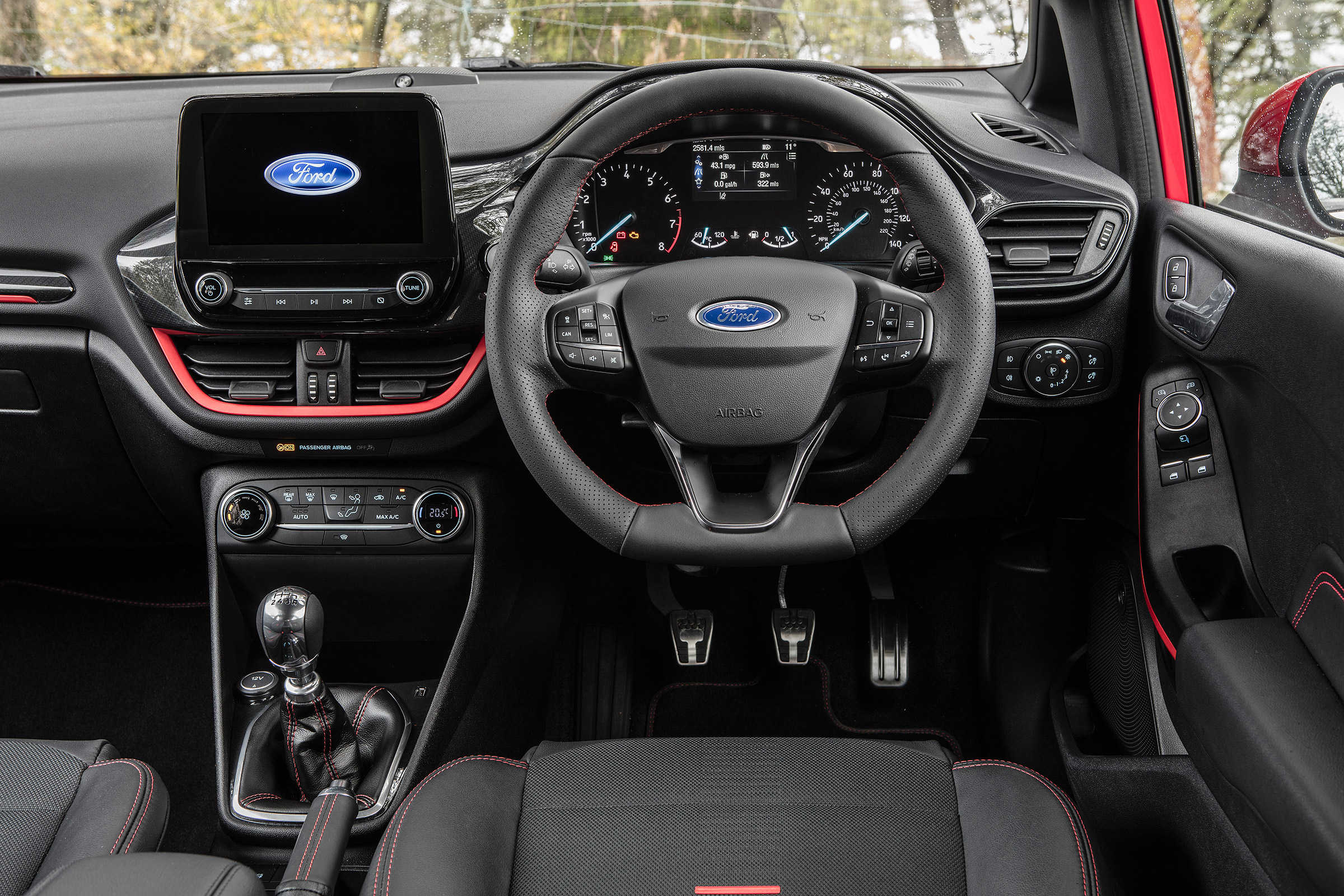 New Ford Fiesta ST-Line - dash