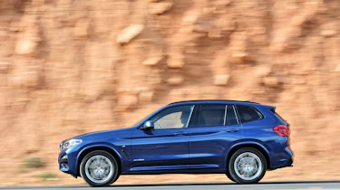 BMW X3 - side