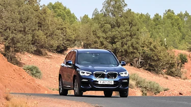 BMW X3 - front cornering