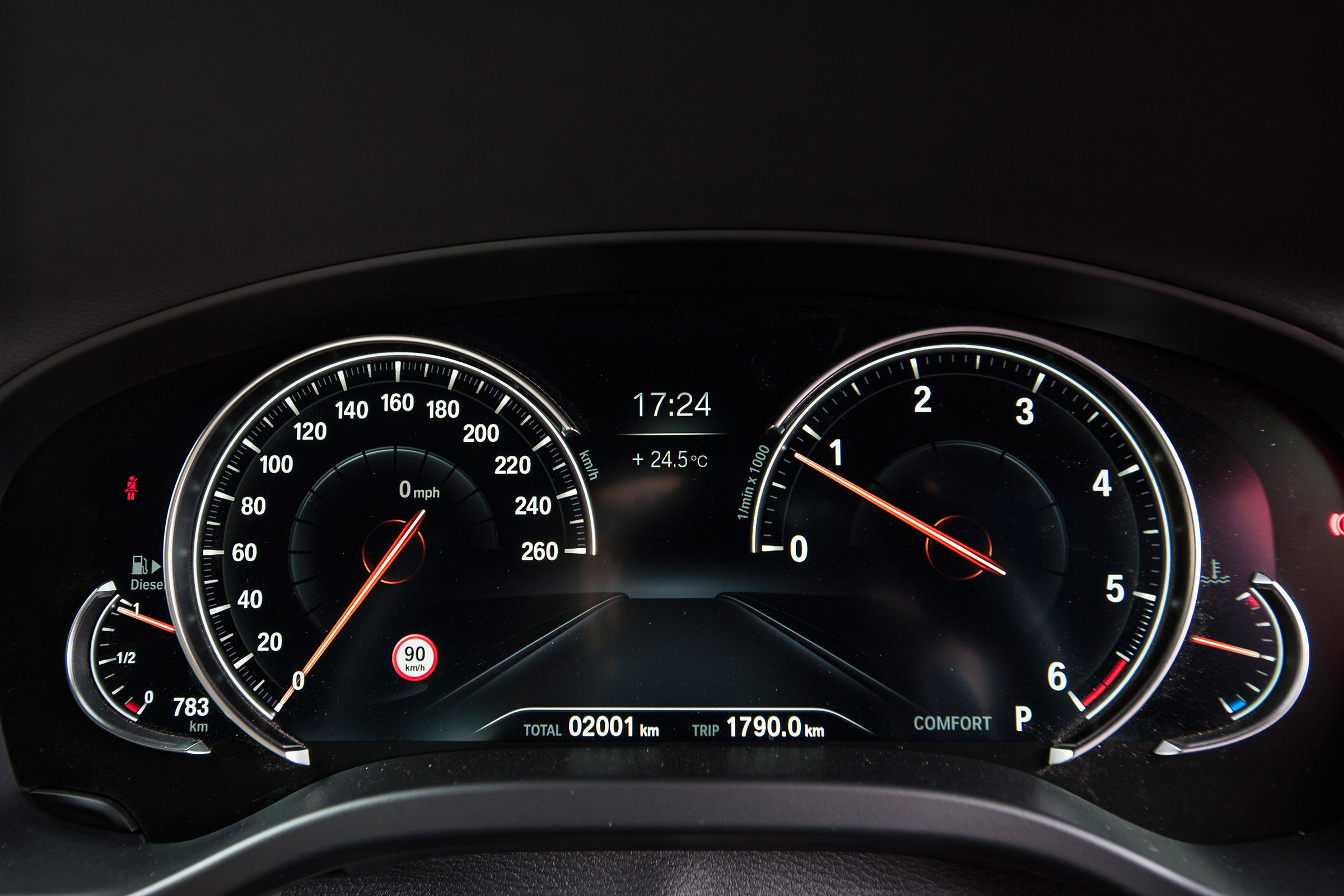 BMW X3 - dials