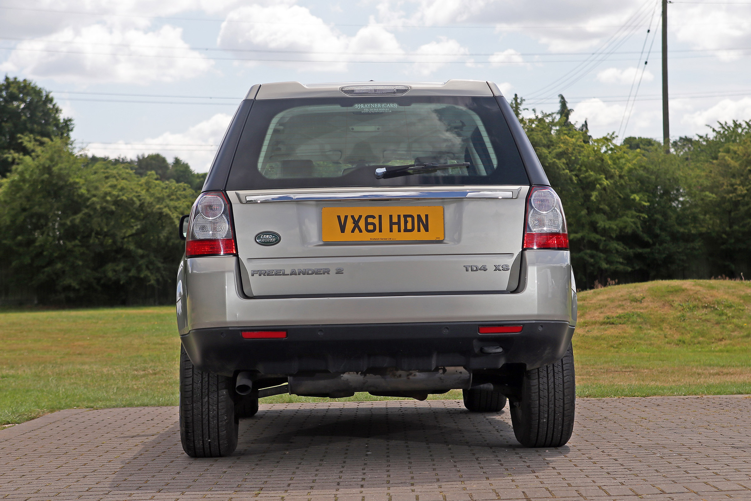 Used Land Rover Freelander 2 - full rear