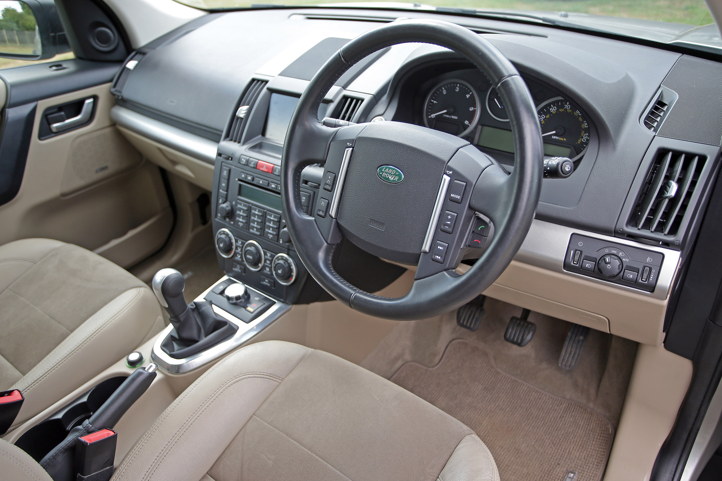 Used Land Rover Freelander 2 - dash