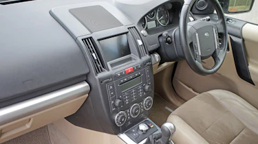 Used Land Rover Freelander 2 - cabin