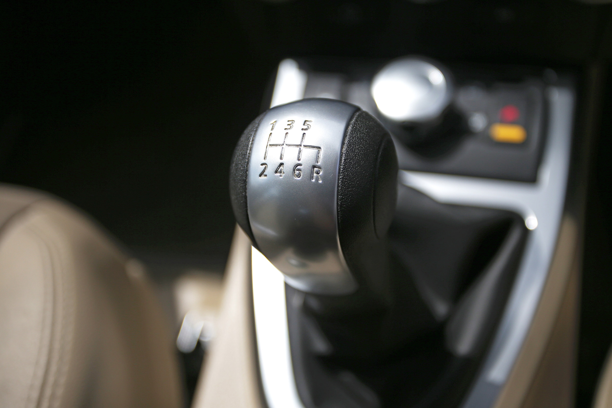 Used Land Rover Freelander 2 - transmission