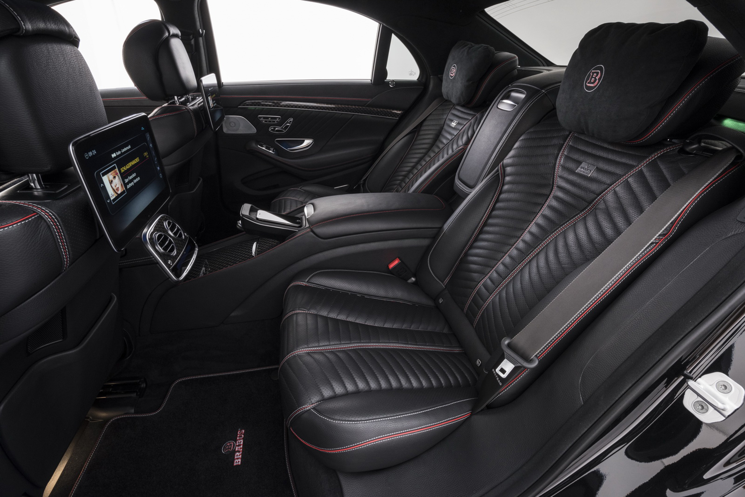 Brabus 700 rear interior