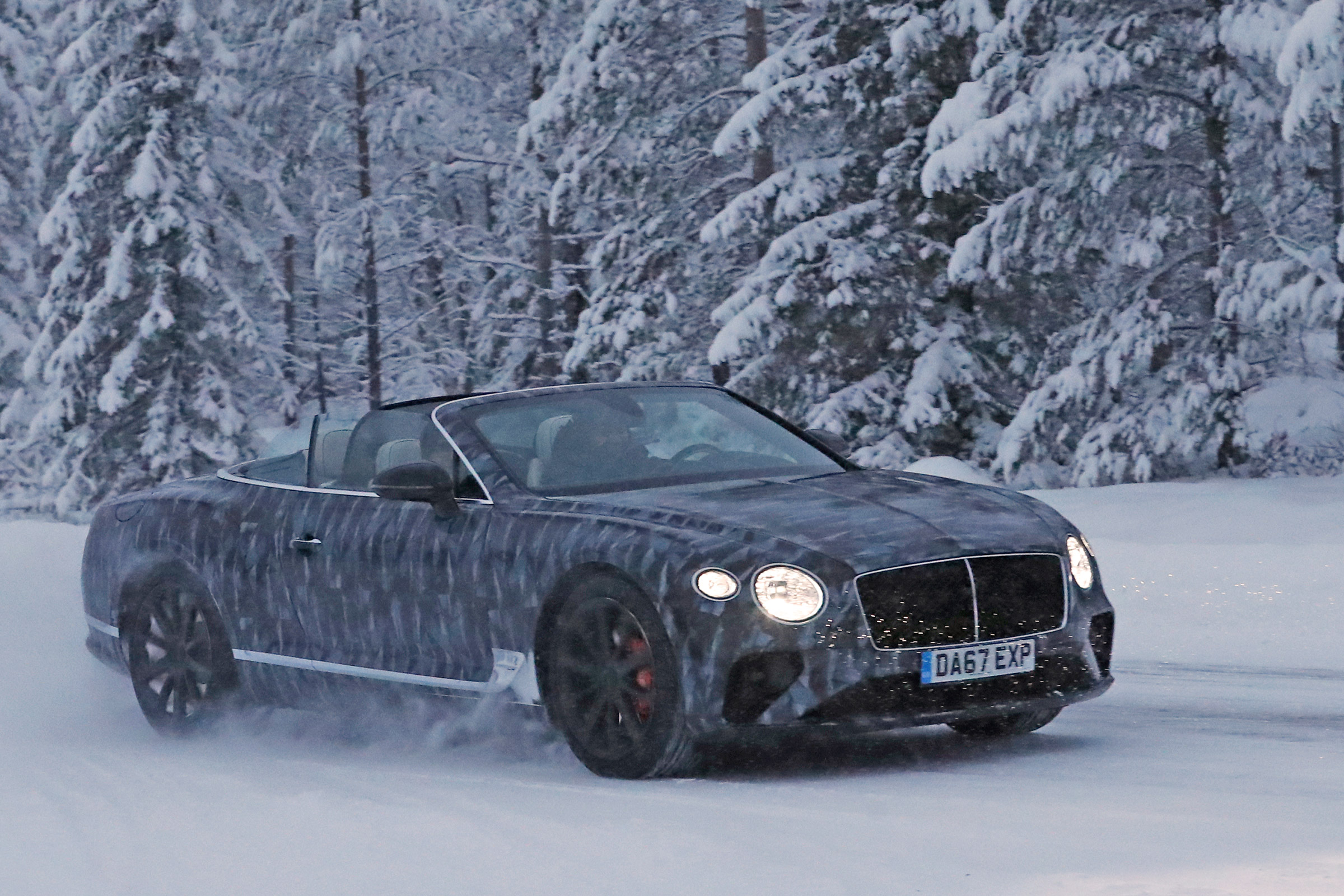 Bentley Continental GTC spies side front