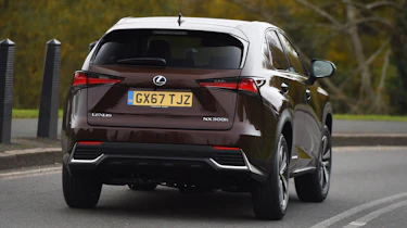 Lexus NX 300h - rear