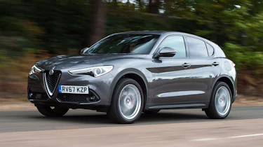 Alfa Romeo Stelvio - front