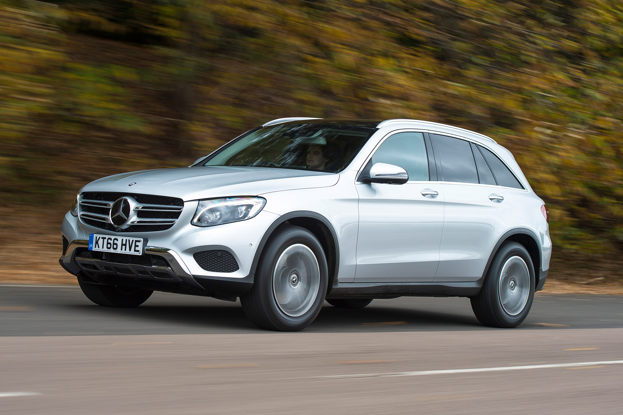 Mercedes GLC - front
