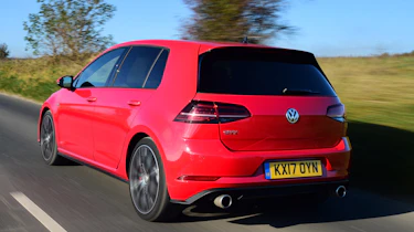 Volkswagen Golf GTI Performance Pack - rear tracking