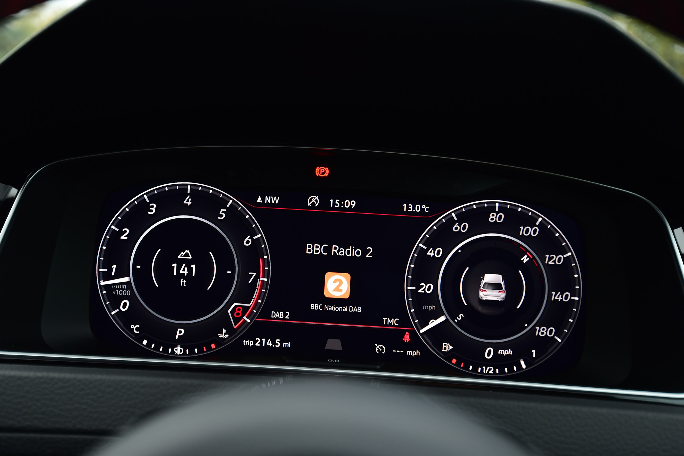 Volkswagen Golf GTI Performance Pack - dials