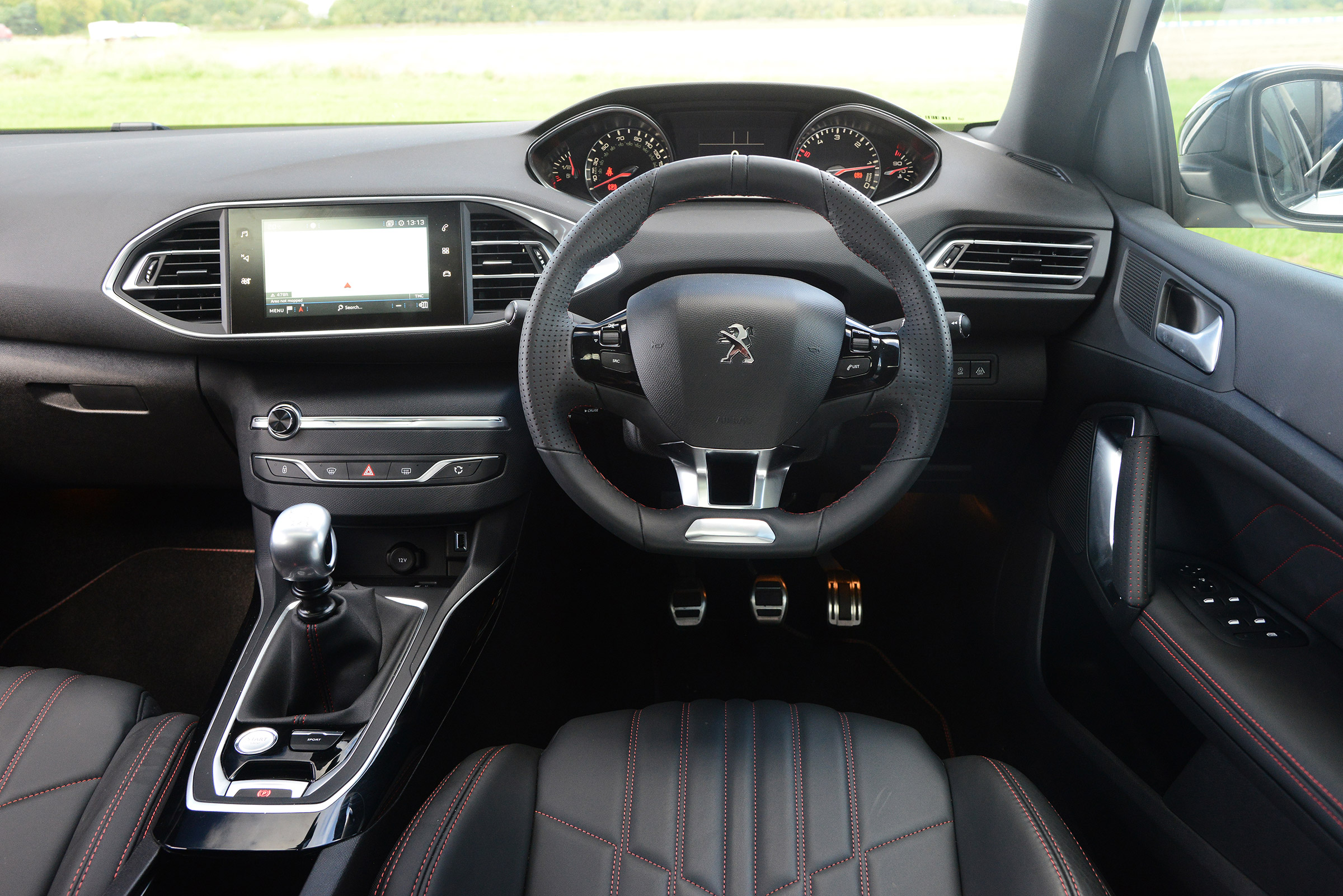 Peugeot 308 SW - dash