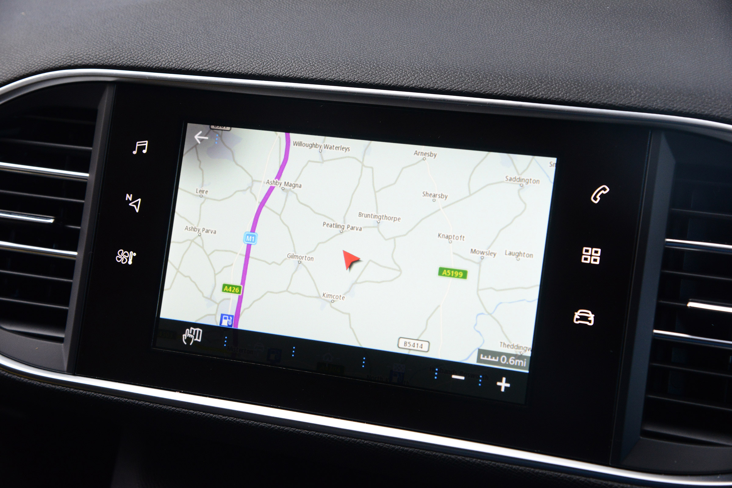 Peugeot 308 SW - sat-nav