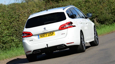 Peugeot 308 SW - rear cornering