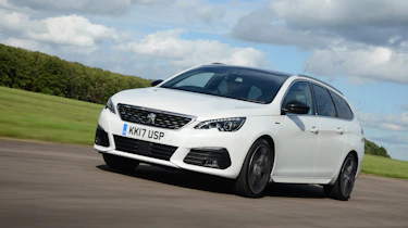 Peugeot 308 SW - front action