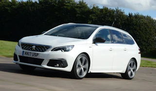 Peugeot 308 SW - front