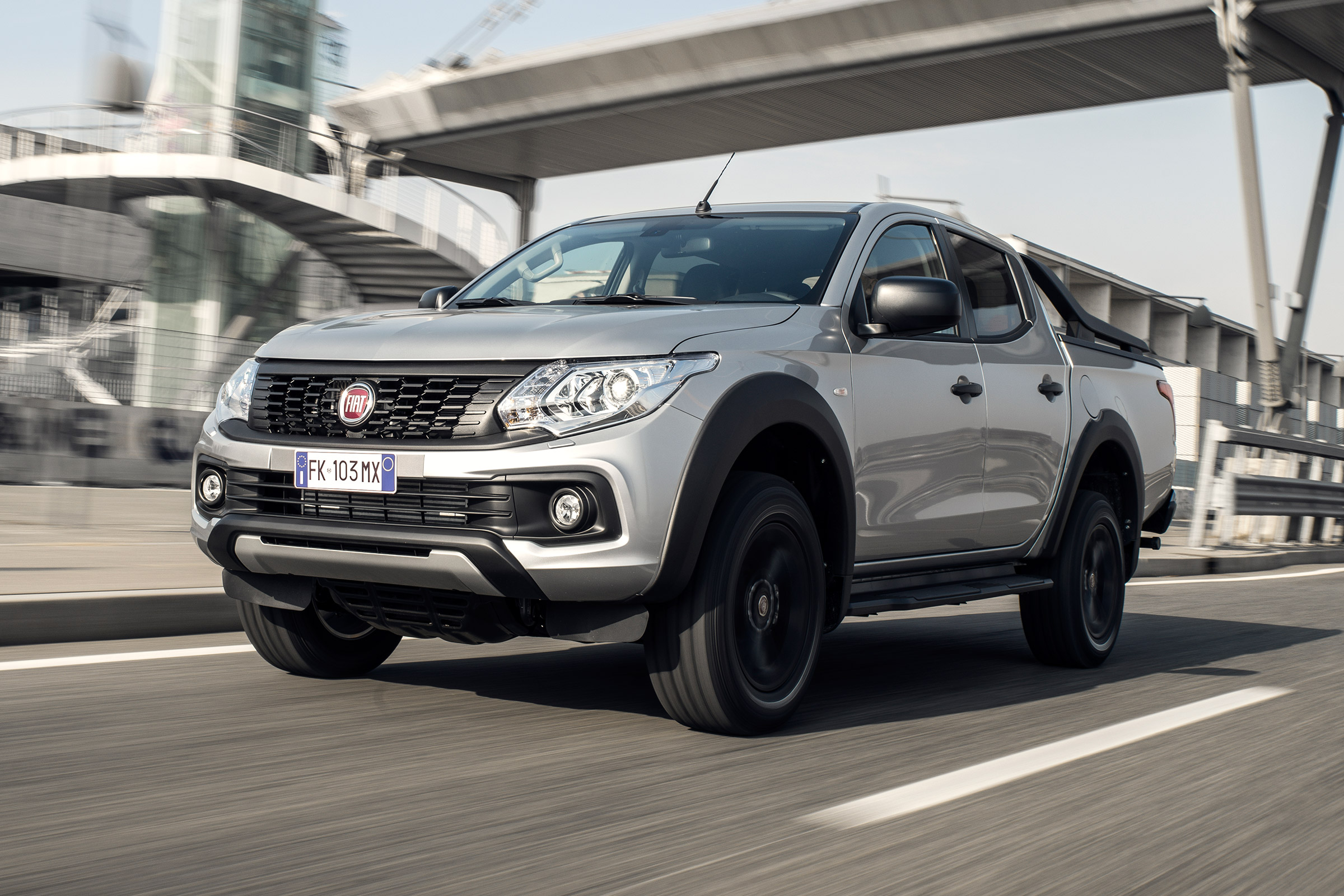 Fiat Fullback Cross - front