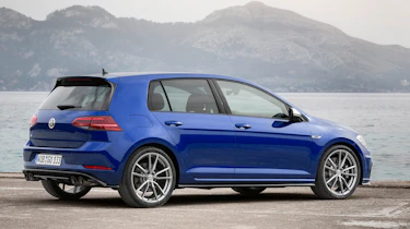 Volkswagen Golf R Performance Pack side