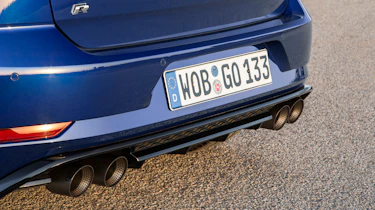 Volkswagen Golf R Performance Pack exhausts