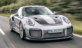 Porsche 911 GT2 RS - front