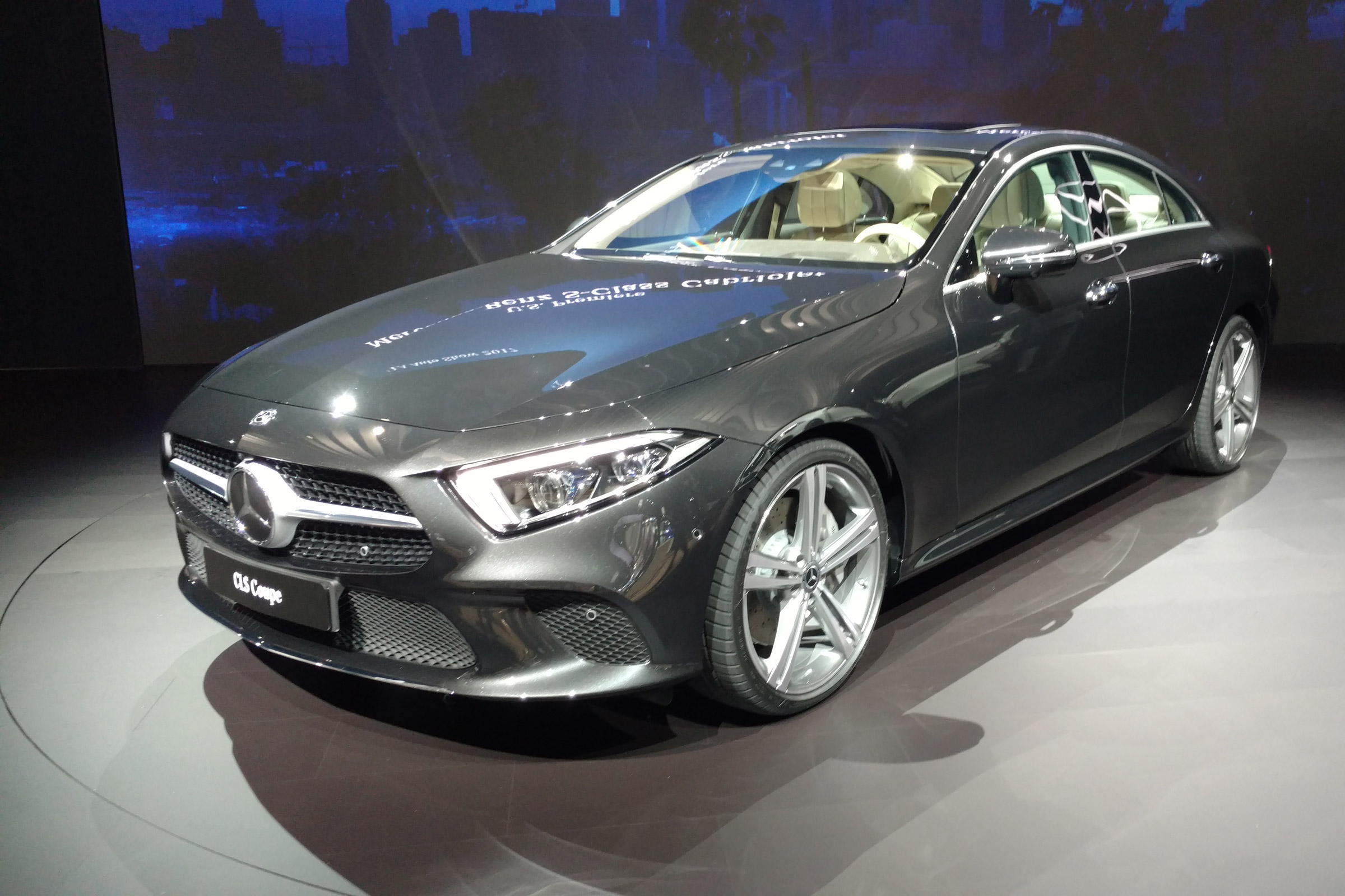 Mercedes CLS LA show pic front grey