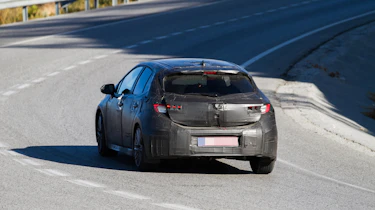 New Toyota Auris spied rear