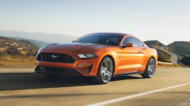 Ford Mustang - front