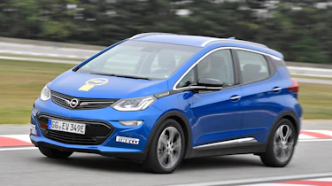 Opel Ampera E - Golden Steering Wheel 2017 front