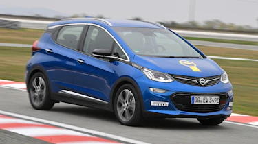 Opel Ampera E - Golden Steering Wheel 2017 front action