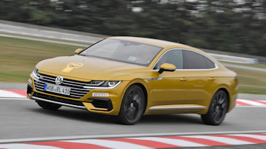 Volkswagen Arteon - Golden Steering Wheel 2017 front